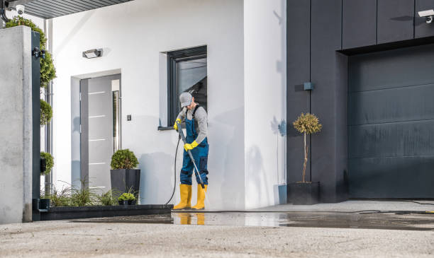 Best Building Exterior Washing  in Golden Glades, FL